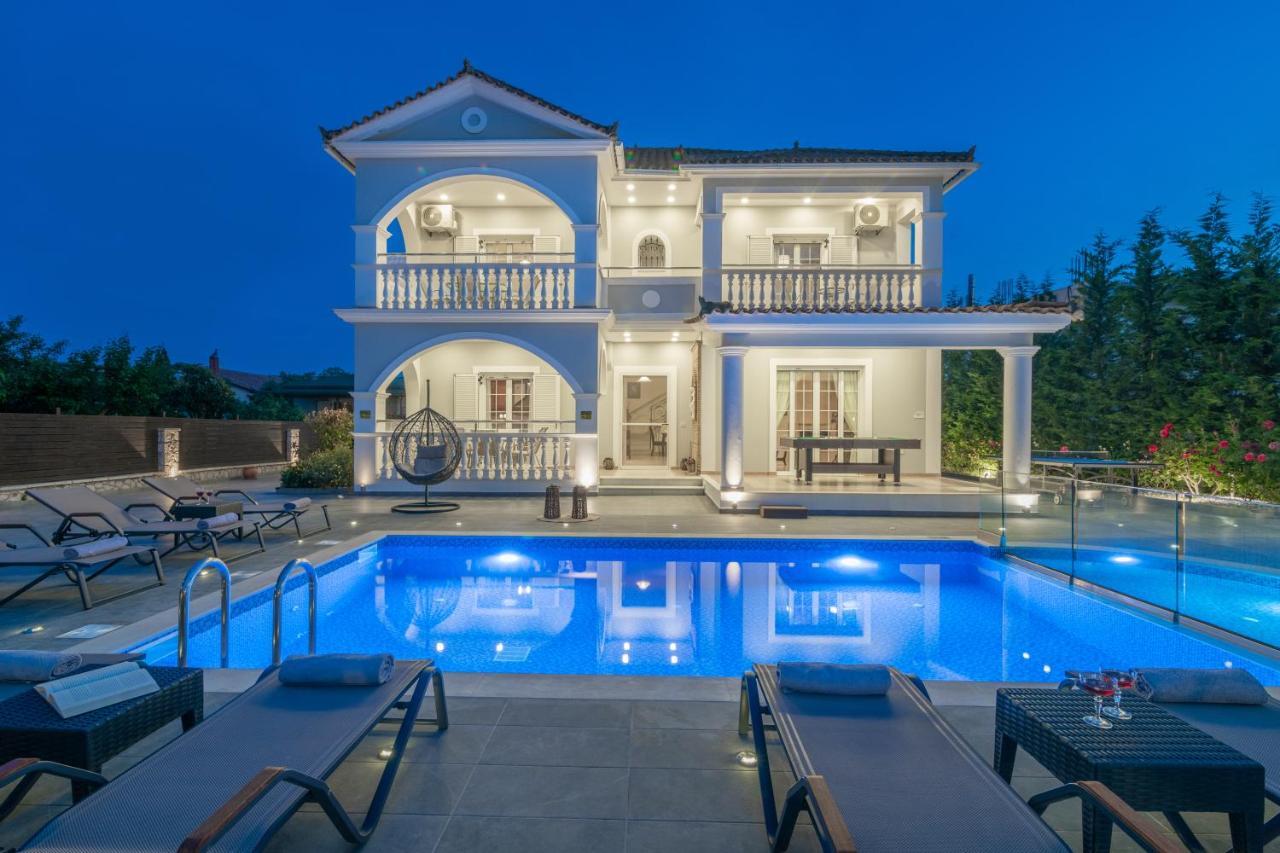 Luxury Villa Vanato & Pool Koukounariá 외부 사진